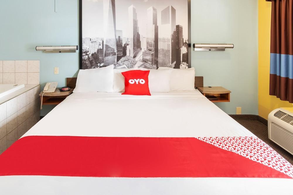 Super 8 By Wyndham Findlay Hotell Exteriör bild